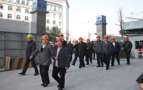 原市委常委、常務副市長楊建新視察中興大廈